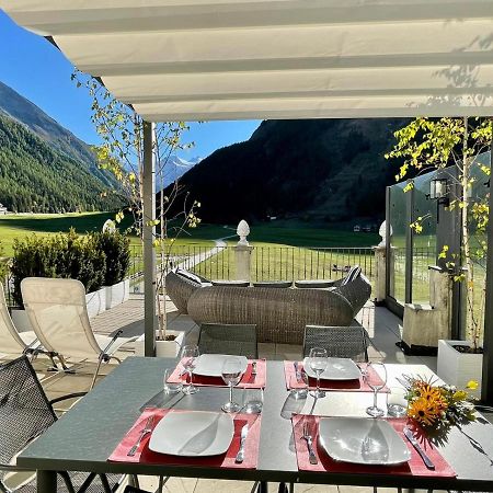 La Terrazza Apartment Cogne Bagian luar foto